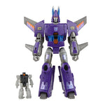 Transformers Generations Selects Voyager Cyclonus and Nightstick